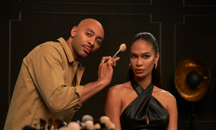 MasterClass—CREATE MAKEUP LOOKS FOR ANY MOMENT—Sir John